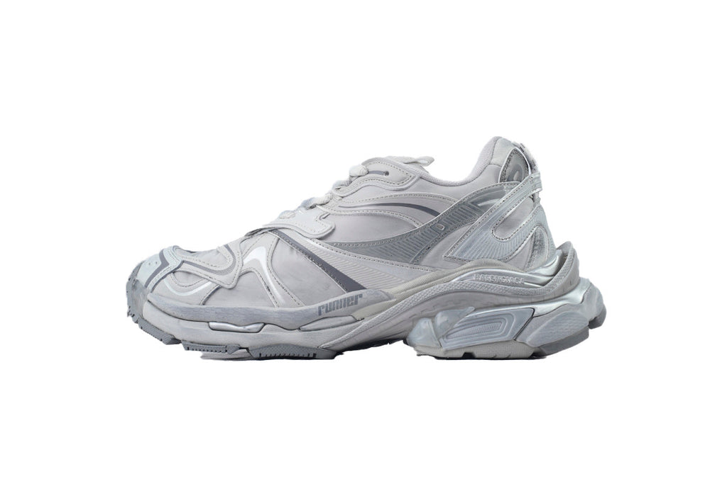 Balenciaga Runner 2.0 Sneaker Worn-Out White Silver 779066 W3RXP 9110