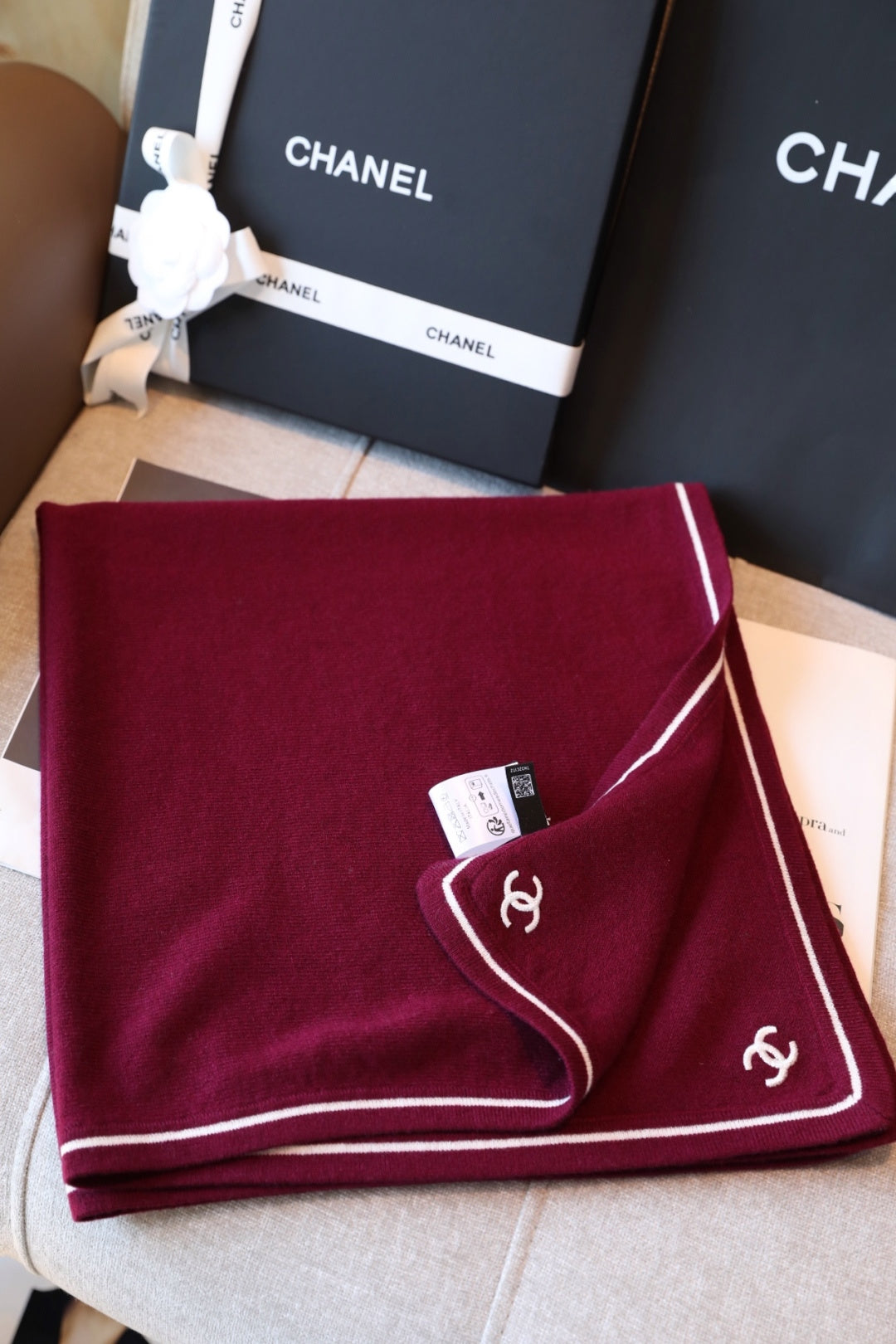 Chanel Style Contrast-Border Logo Scarf